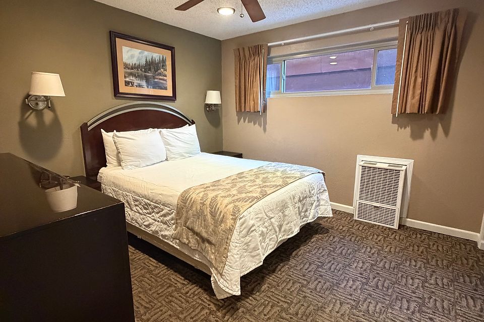 Bedroom in Unit D