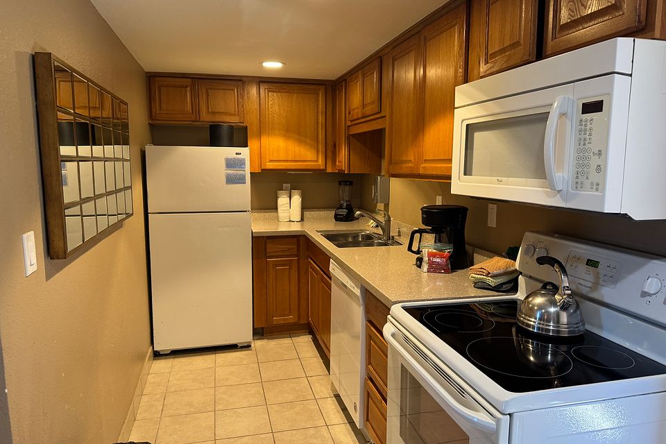 Kitchen, Unit Q at the Beachcomber Inn